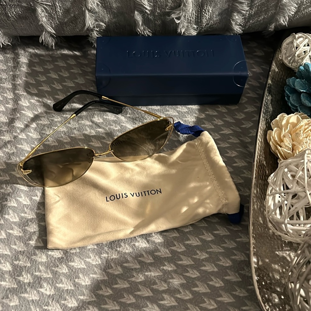 Louis Vuitton À Nous Deux Sunglasses Z1305W